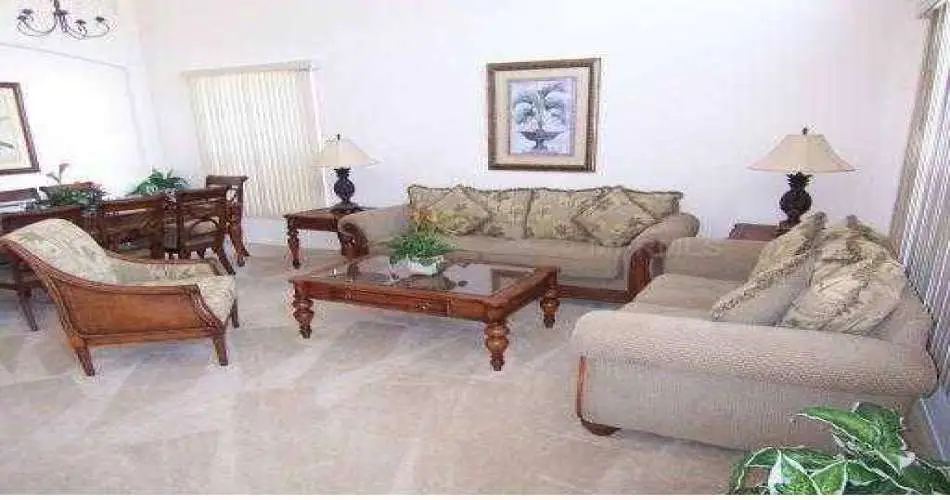 640 W 48th St, Los Angeles, Los Angeles, California 90037, 4 Bedrooms Bedrooms, ,3 BathroomsBathrooms,Residential,For sale,W 48th St,S4634695