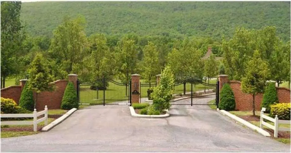 3937 Lewis Ave, Long Beach, Los Angeles, California 90807, 5 Bedrooms Bedrooms, ,6 BathroomsBathrooms,Residential,For sale,Lewis Ave,U7571030