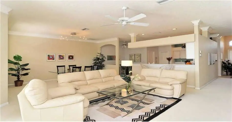 2718 Starfall Dr, La Crescenta, Los Angeles, California, United States 91214, 2 Bedrooms Bedrooms, 5 Rooms Rooms,2 BathroomsBathrooms,Rental,For Rent,Starfall Dr,A3955939