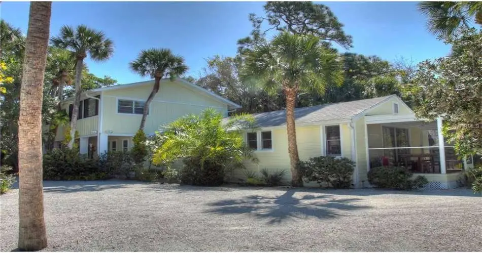 717 N Soldano Ave, Azusa, California 91702, 2 Bedrooms Bedrooms, ,1 BathroomBathrooms,Rental,For Rent,N Soldano Ave,A3993189