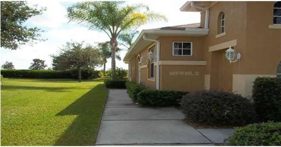 5837 Bevis Ave, Van Nuys, California 91411, 2 Bedrooms Bedrooms, 6 Rooms Rooms,2 BathroomsBathrooms,Rental,For Rent,Bevis Ave,T2599024