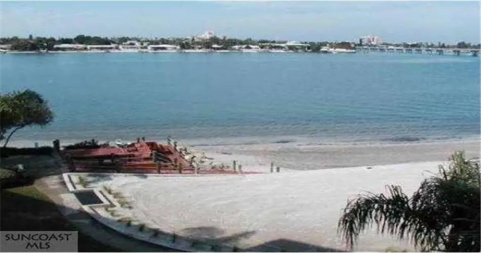 25717 Whispering Trees Way, Valencia, Los Angeles, California, United States 91355, 2 Bedrooms Bedrooms, 7 Rooms Rooms,2 BathroomsBathrooms,Rental,For Rent,Whispering Trees Way,U7557082