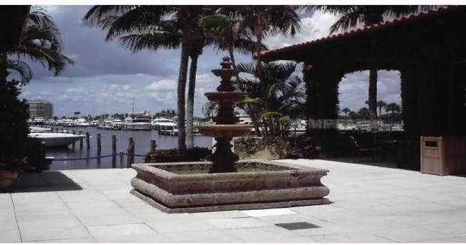 Realtyna, 8011 Dunfield Ave, Los Angeles, Los Angeles, California 90045, 3 Bedrooms Bedrooms, 3 Rooms Rooms,2 BathroomsBathrooms,Residential,For sale,Dunfield Ave,A3980919