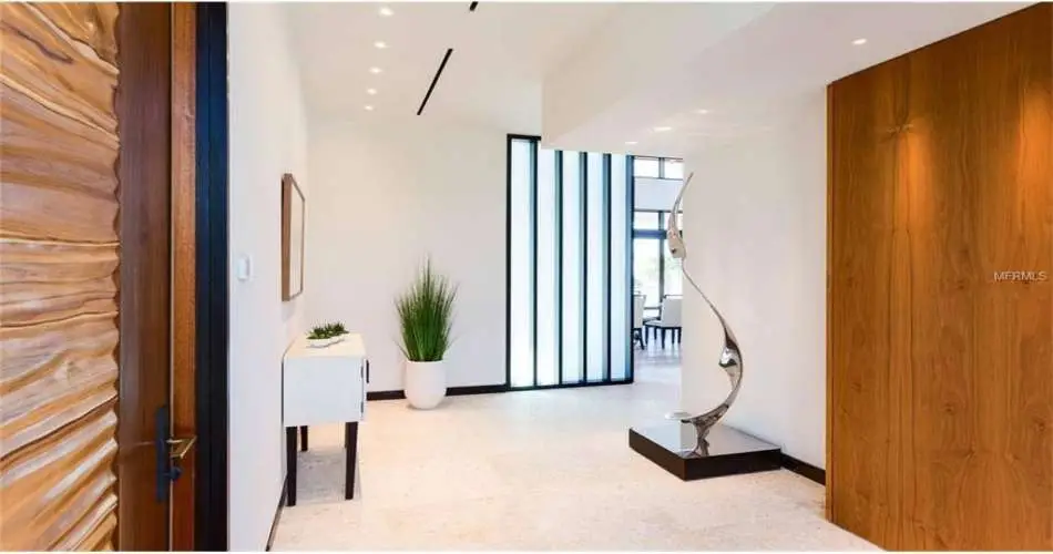 822 Milmada Dr, La Cañada Flintridge, Los Angeles, California 91011, 6 Bedrooms Bedrooms, 6 Rooms Rooms,8 BathroomsBathrooms,Residential,For sale,Milmada Dr,A3989550