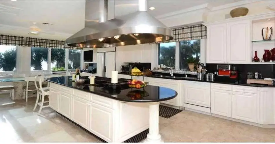 3126 Alabama St, La Crescenta, Los Angeles, California 91214, 4 Bedrooms Bedrooms, ,4 BathroomsBathrooms,Residential,For sale,Alabama St,A3991819