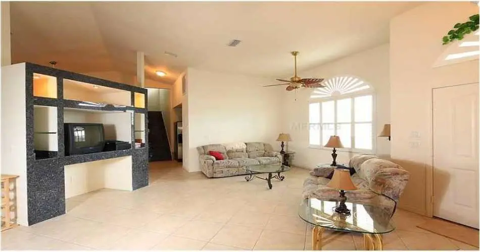 20 Topsail St, Marina Del Rey, Los Angeles, California 90292, 4 Bedrooms Bedrooms, ,3 BathroomsBathrooms,Residential,For sale,Topsail St,D5790887