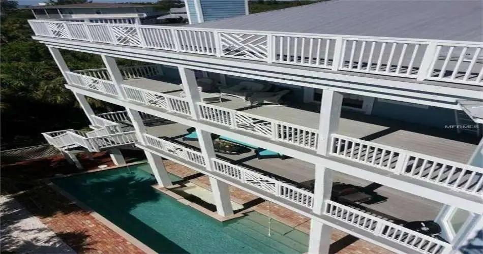 1421 Hill Pl N, Santa Monica, Los Angeles, California 90405, 6 Bedrooms Bedrooms, ,5 BathroomsBathrooms,Residential,For sale,Hill Pl N,D5791560