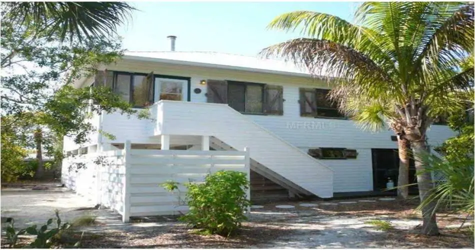 3636 Summerset Pl, Inglewood, Los Angeles, California 90305, 2 Bedrooms Bedrooms, ,1 BathroomBathrooms,Residential,For sale,Summerset Pl,D5791906