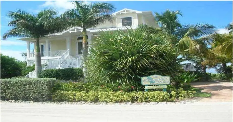 Realtyna, 426 S Van Ness Ave, Los Angeles, Los Angeles, California 90020, 4 Bedrooms Bedrooms, ,5 BathroomsBathrooms,Residential,For sale,S Van Ness Ave,D5794327