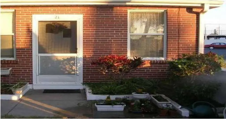 22003 Juan Ave, Hawaiian Gardens, California 90716, 1 Bedroom Bedrooms, ,1 BathroomBathrooms,Residential,For sale,Juan Ave,N5775166