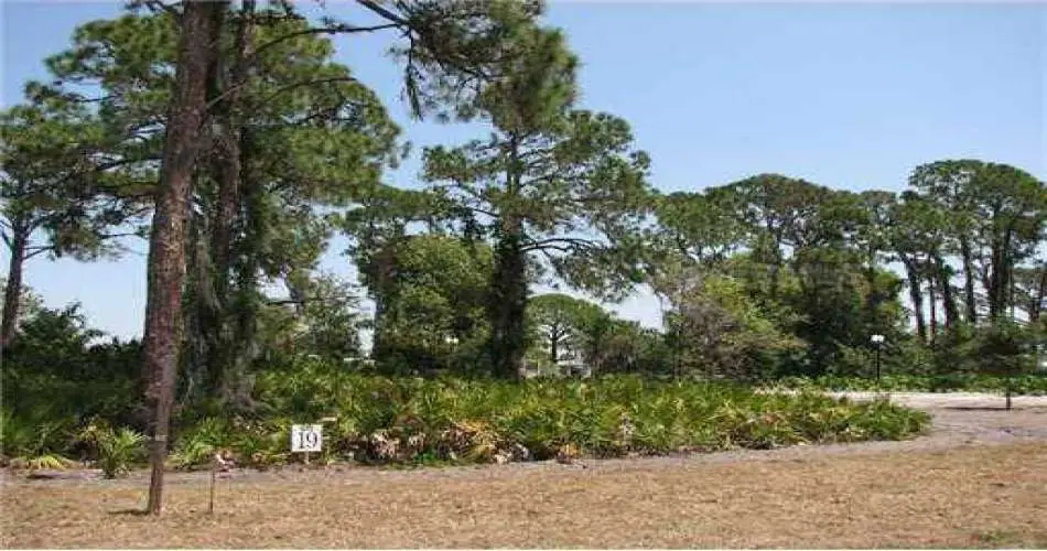 117 N Kings Rd, Los Angeles, California 90048, ,Vacant land,For sale,N Kings Rd,D5778548