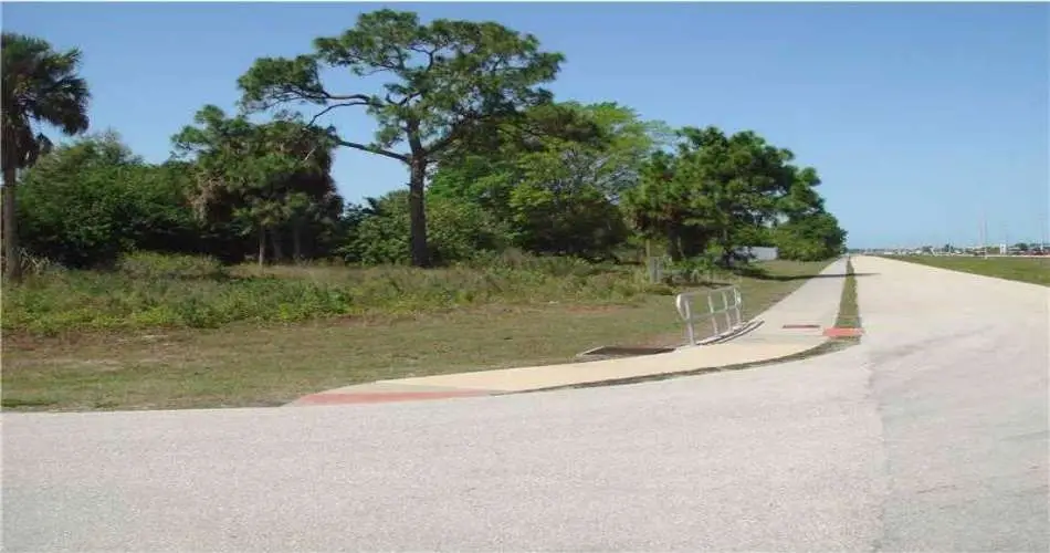 228 W Claremont St, Pasadena, California 91103, ,Vacant land,For sale,W Claremont St,D5791995